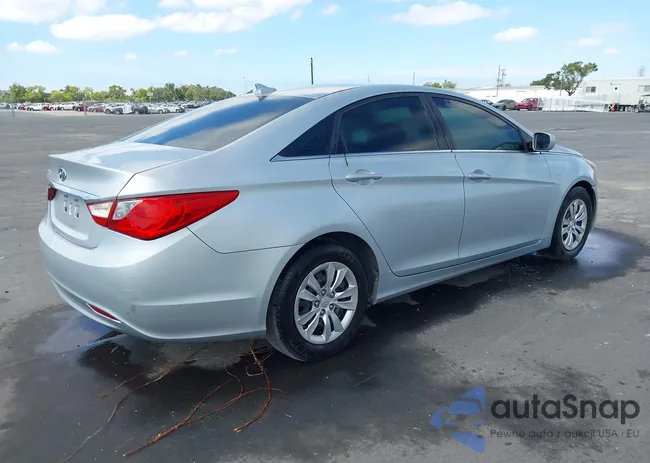 5NPEB4AC9CH389874: 43211564