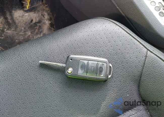 3VWDZ7AJXBM326778: 43211601