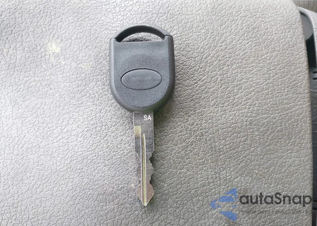 2FMDK3JCXABA16630: 43211604