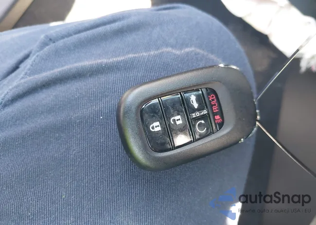 2HGFE2F59PH543784: 43211728