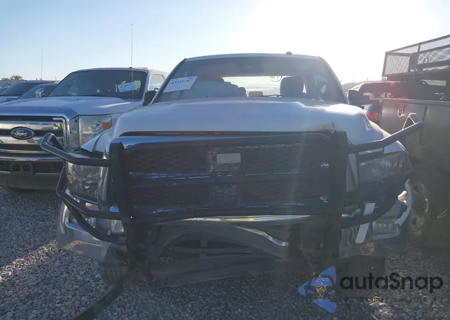 3C6TR5HT1EG154919: 43211767