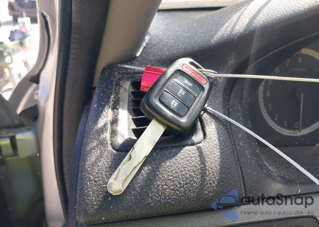 1HGCR2F37DA237067: 43211789