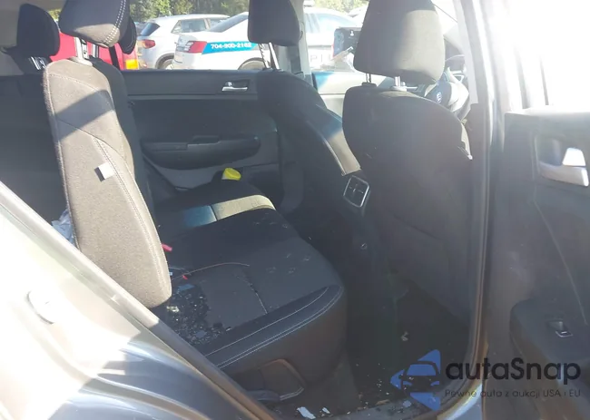 KNDPMCAC4J7348213: 43211831