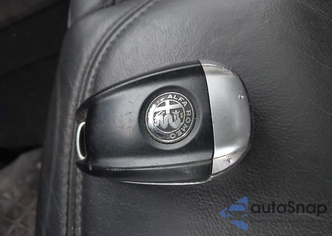 ZASPAKBNXM7D19829: 43211874