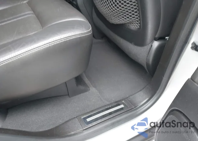 3GYFNCE33DS546137: 43211885