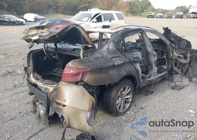 WBA5A5C58ED508138: 43212931