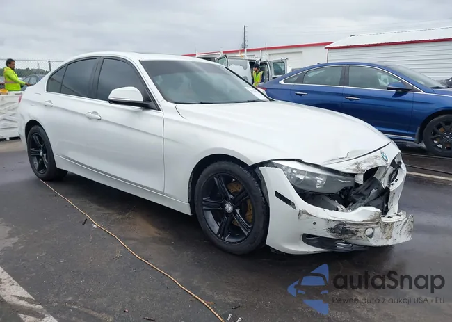 WBA3B5G57FNS11663: 43213015