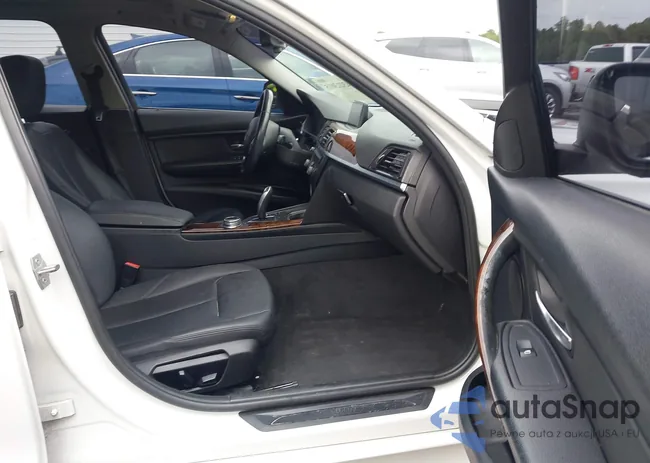 WBA3B5G57FNS11663: 43213015