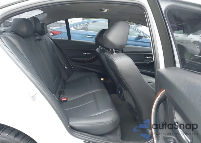 WBA3B5G57FNS11663: 43213015