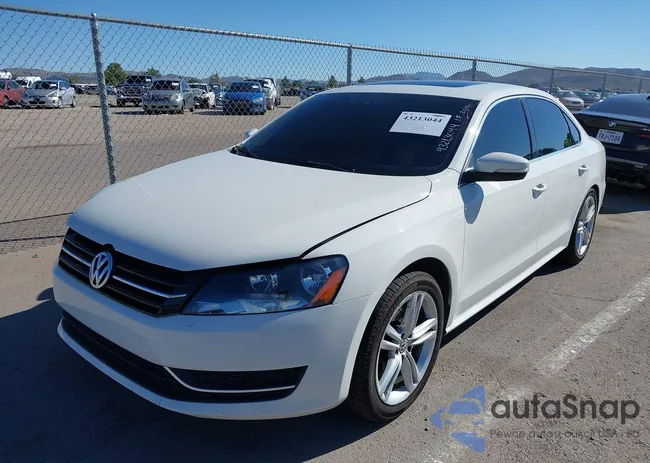 1VWBT7A31EC056596: 43213044