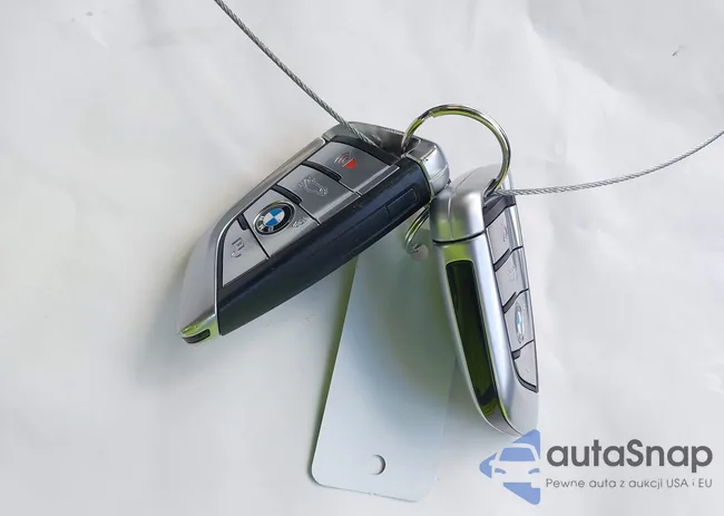 WBAJA5C56KWW13257: 43213085