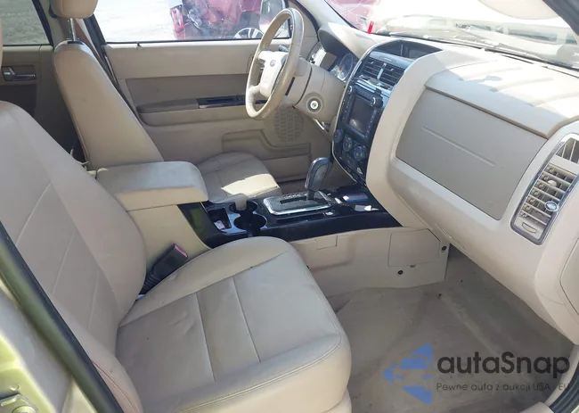 1FMCU0E71BKB15149: 43213295