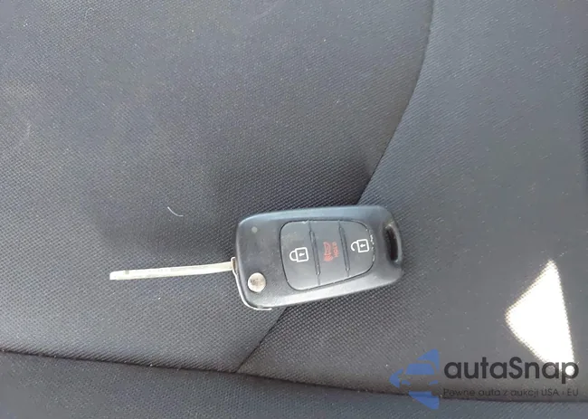 KNDJT2A62D7757618: 43213332