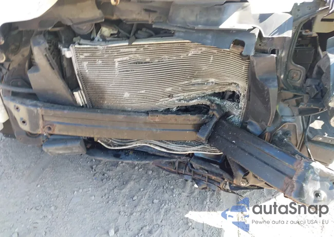 KNDJT2A62D7757618: 43213332