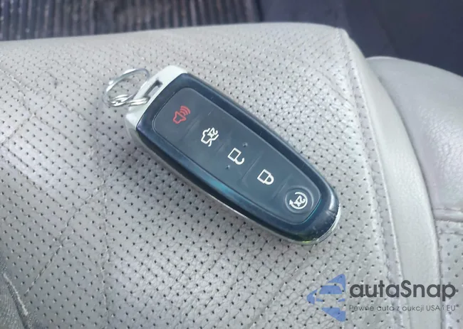 1FMHK8F82BGA24086: 43213452