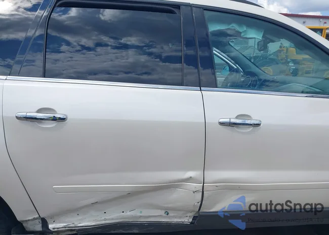 1GNKRJED2BJ326483: 43213469