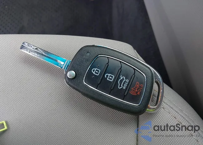 5NPE24AF0KH751938: 43214367