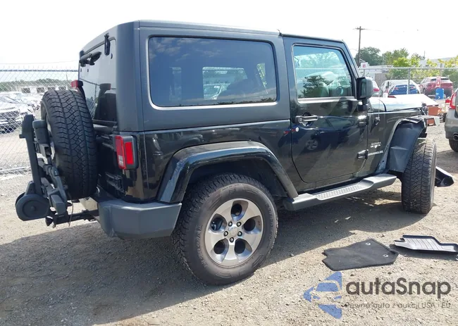 1C4AJWBG1GL237877: 43213701