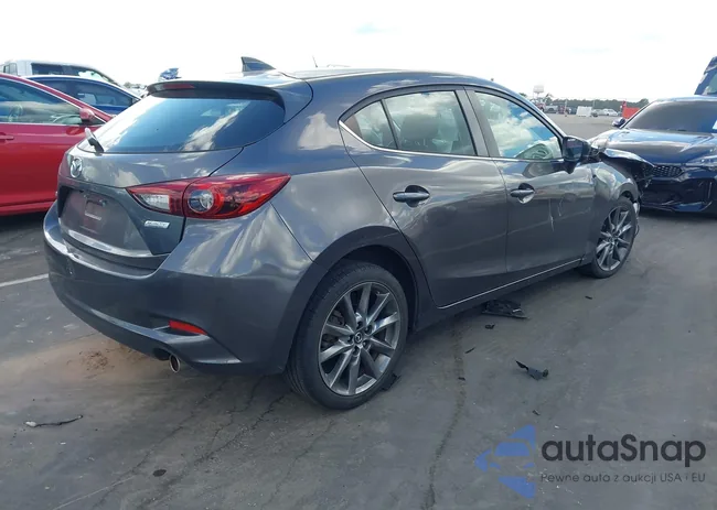 3MZBN1M35JM231427: 43213704