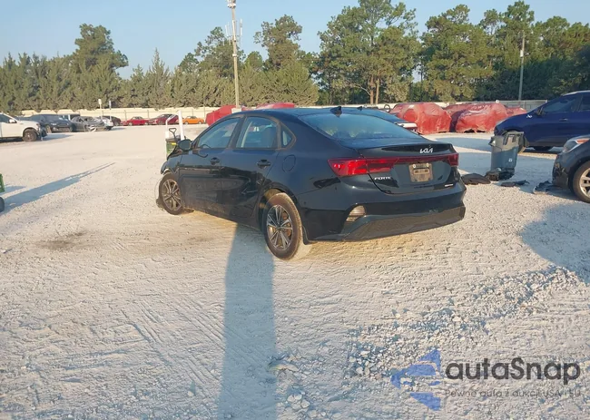 3KPF24AD8NE472801: 43213707