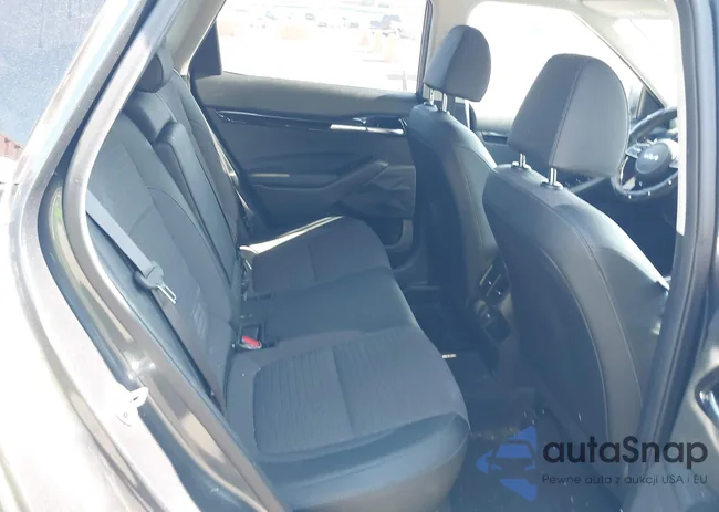 KNDEU2AA5P7389037: 43213745