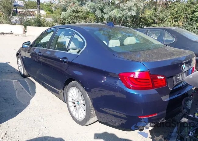 WBAFU7C5XBC878466: 43213798