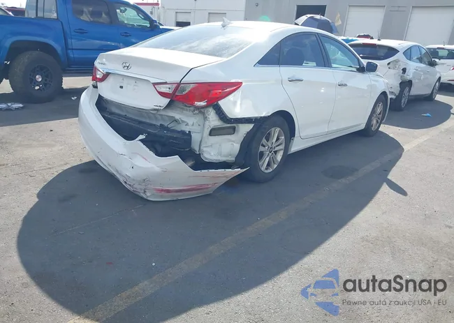 5NPEC4AC2BH121714: 43214917