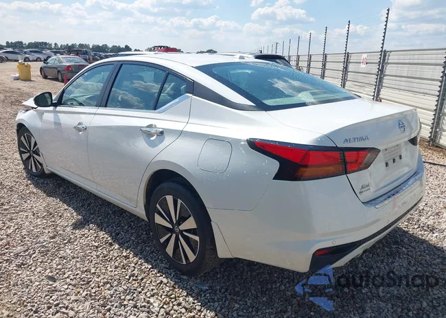 1N4BL4DV8NN338176: 43215064