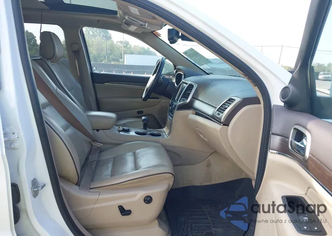 1C4RJFCG2FC840823: 43215232