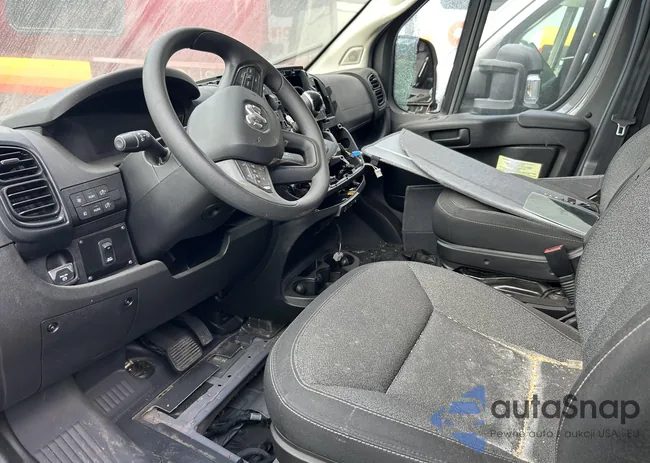 3C6MRVJG5PE607083: 43215278