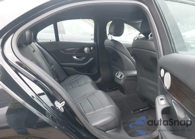 55SWF4KB1JU258334: 43215321