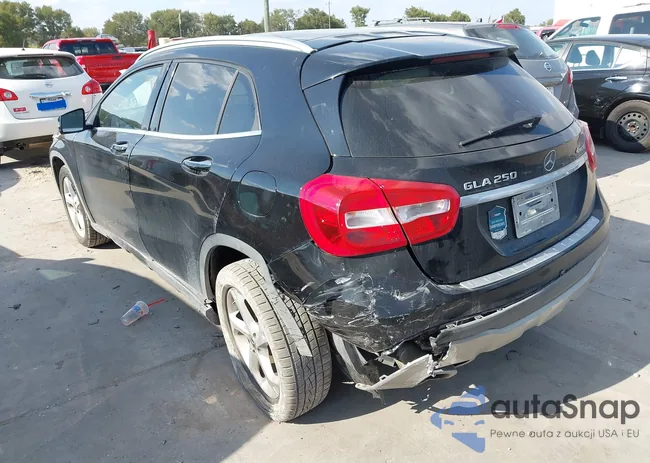 WDCTG4GB0JJ385539: 43214538