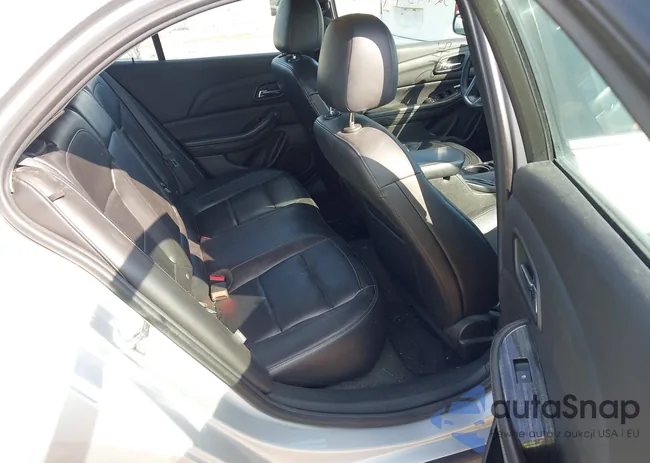 1G11E5SA3GU152911: 43214574