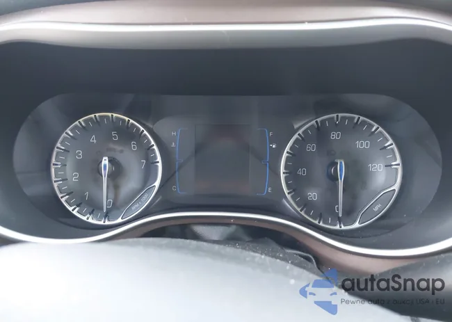 2C4RC1CG7JR148585: 43214789