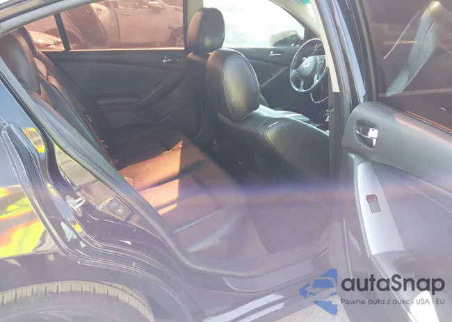 1N4AL2AP6BN494170: 43216009