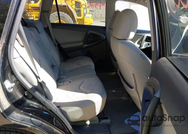 2T3BF4DVXBW104336: 43216037