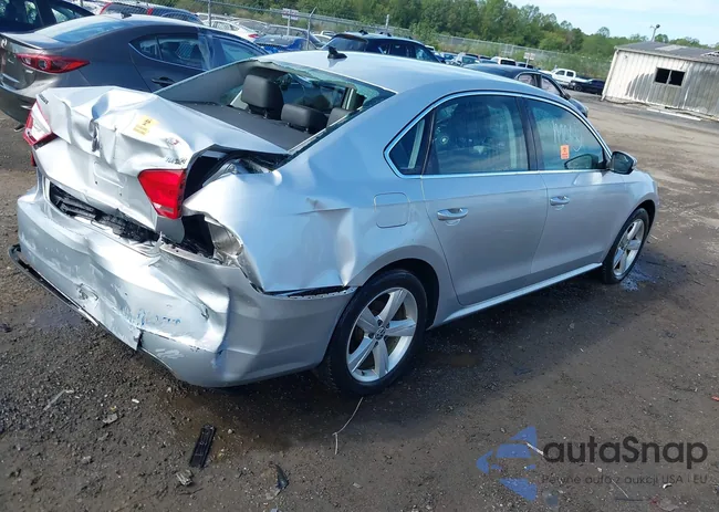 1VWBN7A38DC127186: 43216118