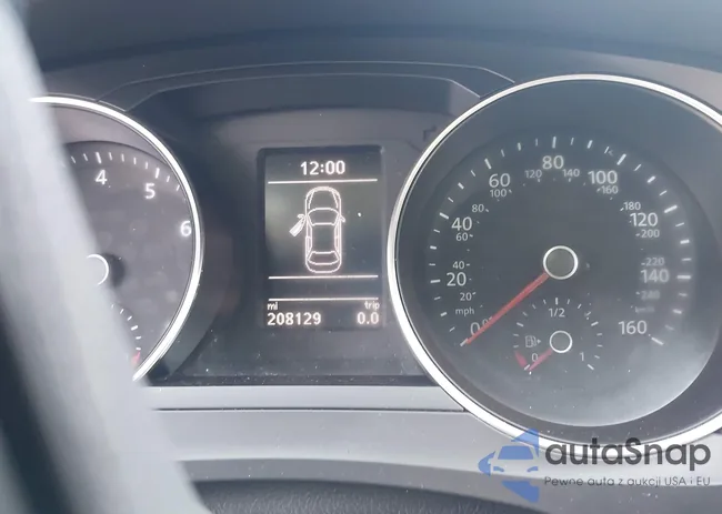 3VWDB7AJ8HM274788: 43216275