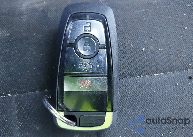 1FA6P8CF0J5100677: 43216332