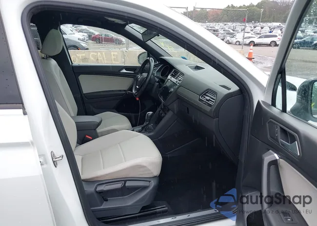 3VV2B7AX7MM105517: 43216358