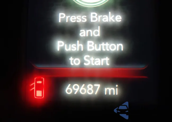 3C6UR5CL0LG180520: 43216426