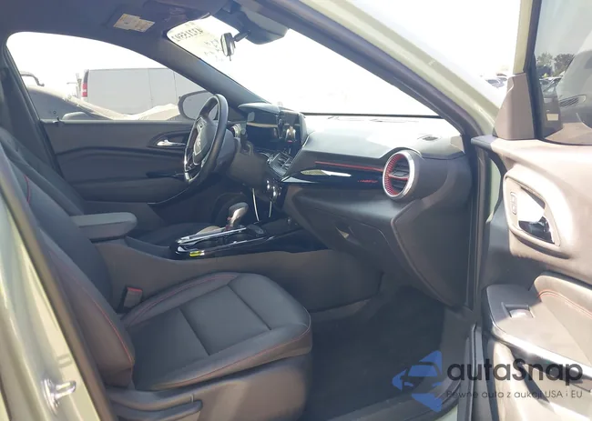 KL77LJE28RC156141: 43215592