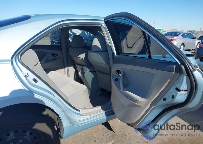 4T1BE46K79U830776: 43215611