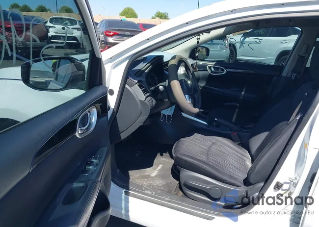 3N1AB7AP5GY329279: 43215796