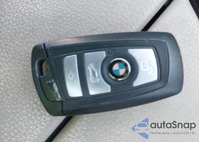 WBAFR1C50BC672734: 43215846