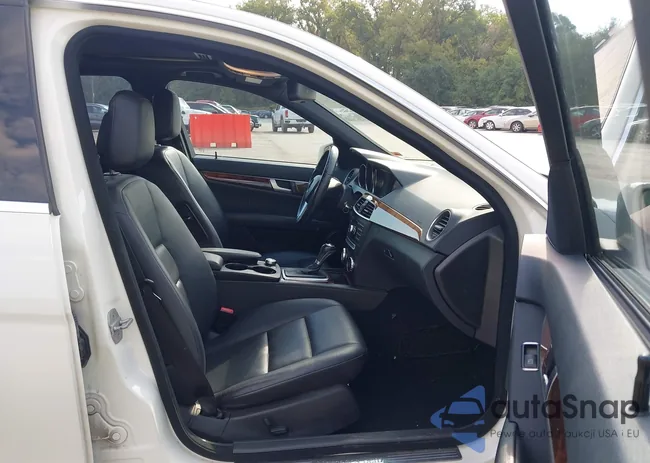 WDDGF8BB1CR201941: 43215898