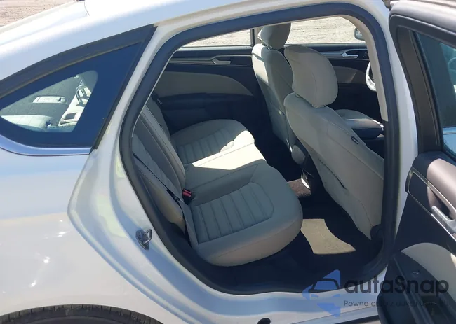 3FA6P0G78HR126309: 43216918