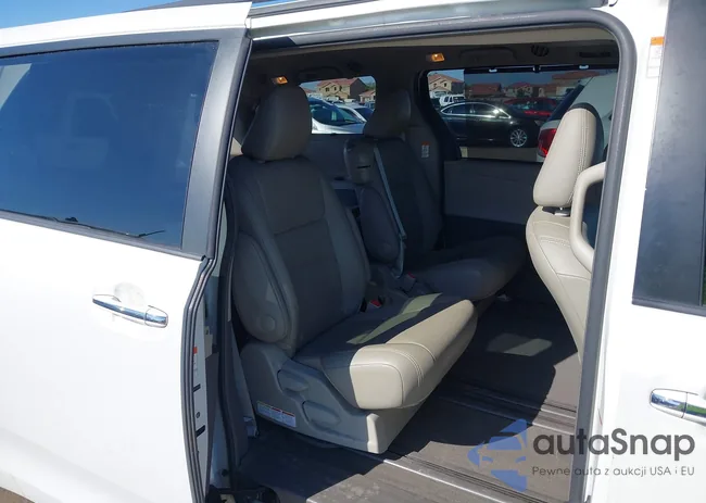 5TDYK3DC3FS682820: 43217050