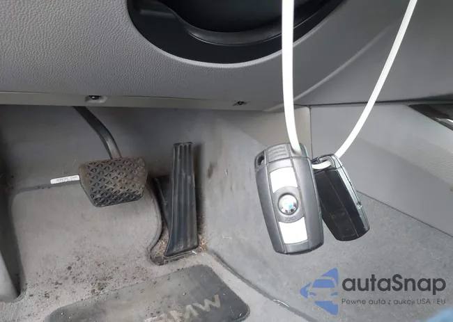 WBAPK5C52BA659222: 43217086