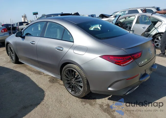 W1K5J4GB1NN313947: 43217138